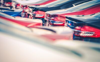 7 sposobów na tańsze ubezpieczenie samochodu, o których mało kto mówi